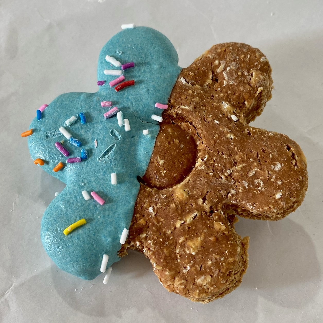 Assorted Spring Flower Dog Treat - Peanut Butter (Wholesale - 1 dozen)